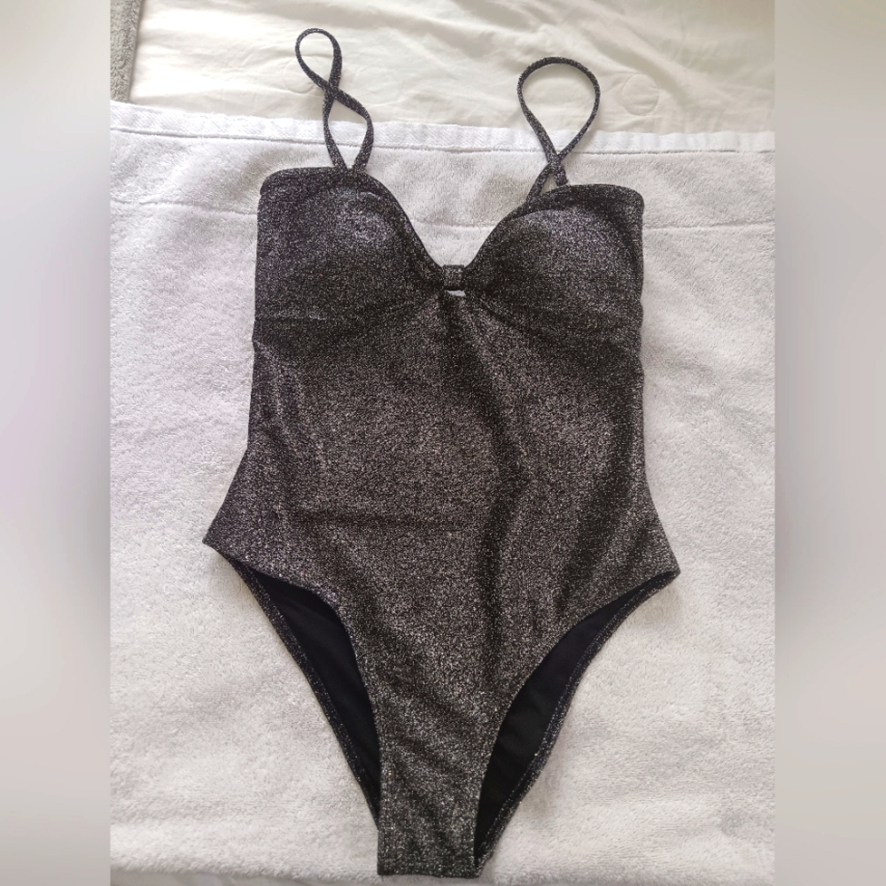 Betsey Johnson Black Metallic Center Front Knot One Piece Swimsuit. Size S. NWT!
